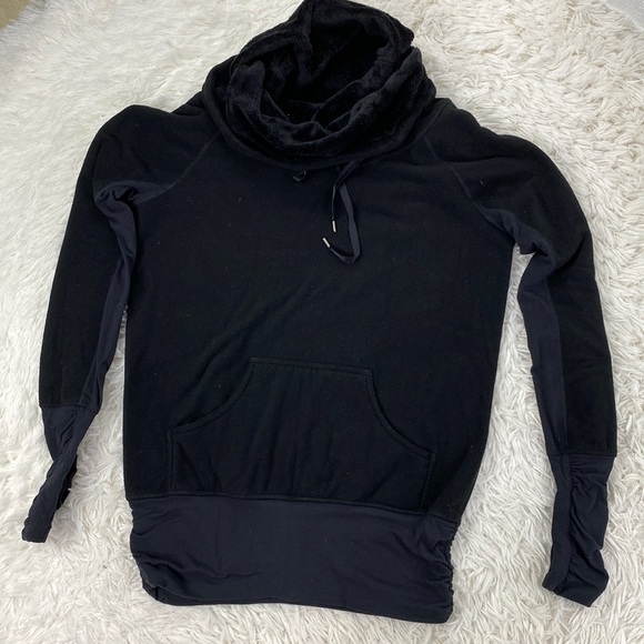 lululemon athletica Tops - Lululemon Don't Hurry Be Happy Pullover Black